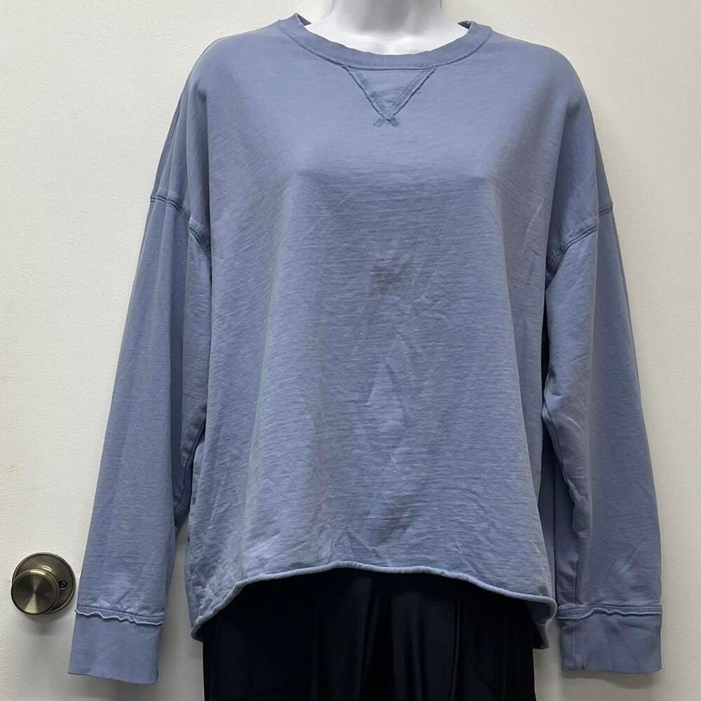 EUC Aerie Women's Size Medium Periwinkle Shirt